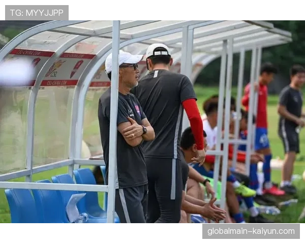 尼斯与洛里昂上演进球大战最终三比三握手言和各取一分